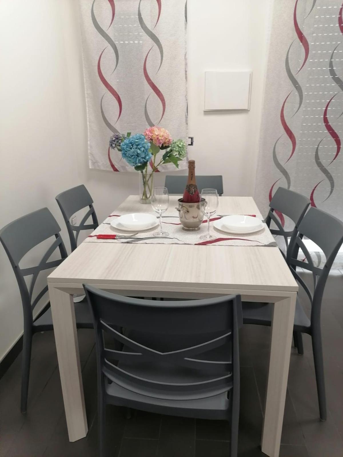 סירקוזה Sea View Apartment מראה חיצוני תמונה