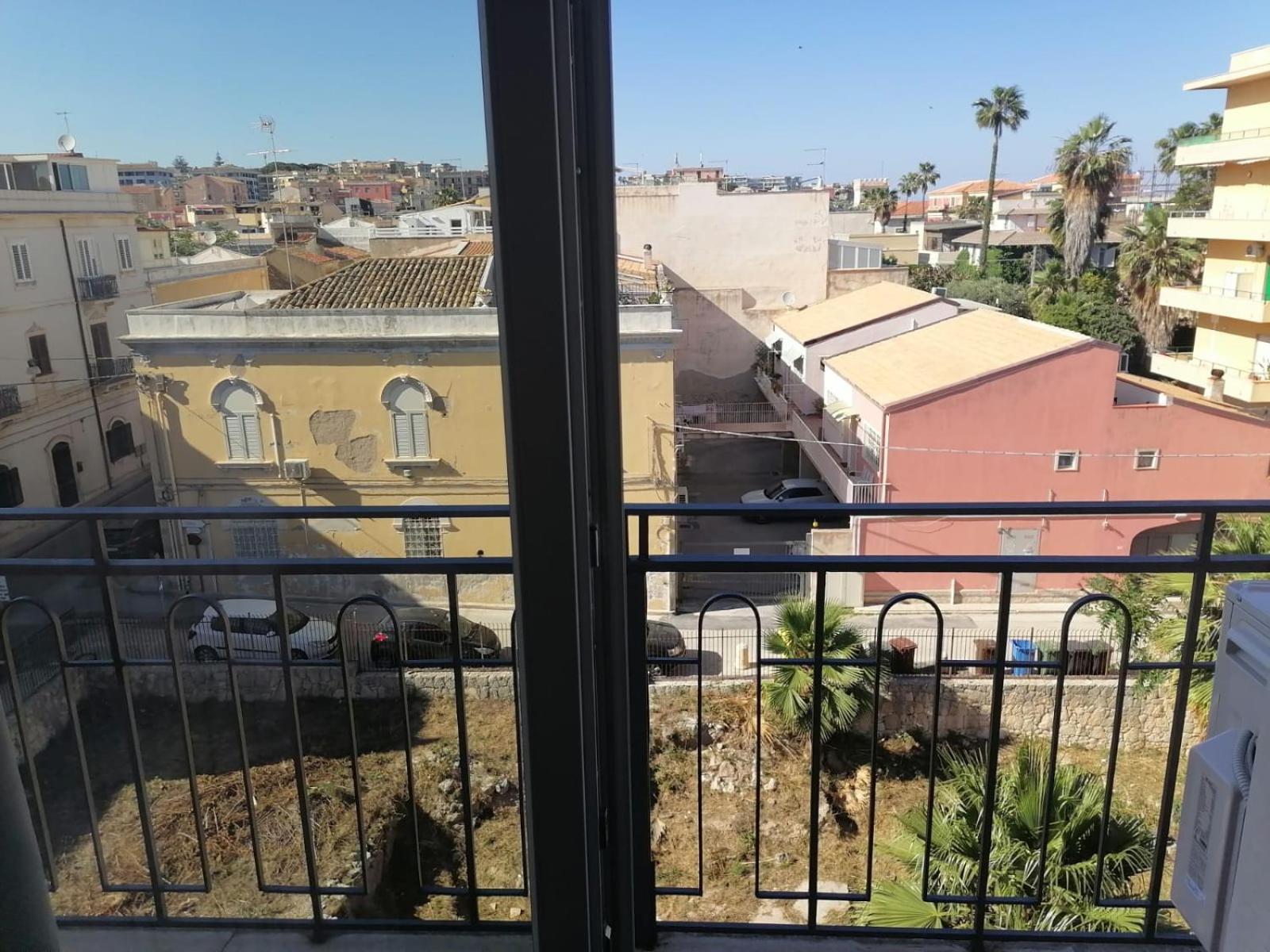 סירקוזה Sea View Apartment מראה חיצוני תמונה