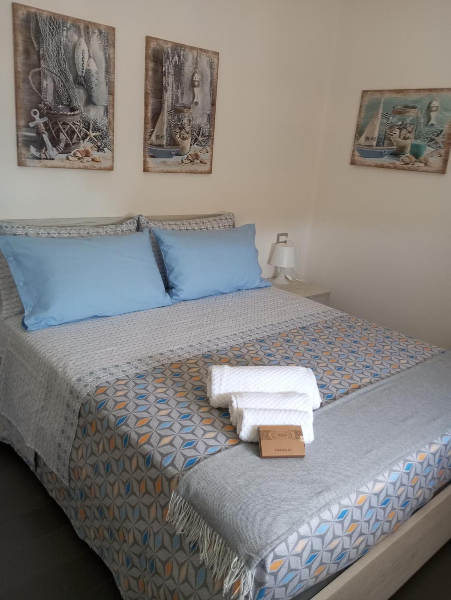 סירקוזה Sea View Apartment מראה חיצוני תמונה