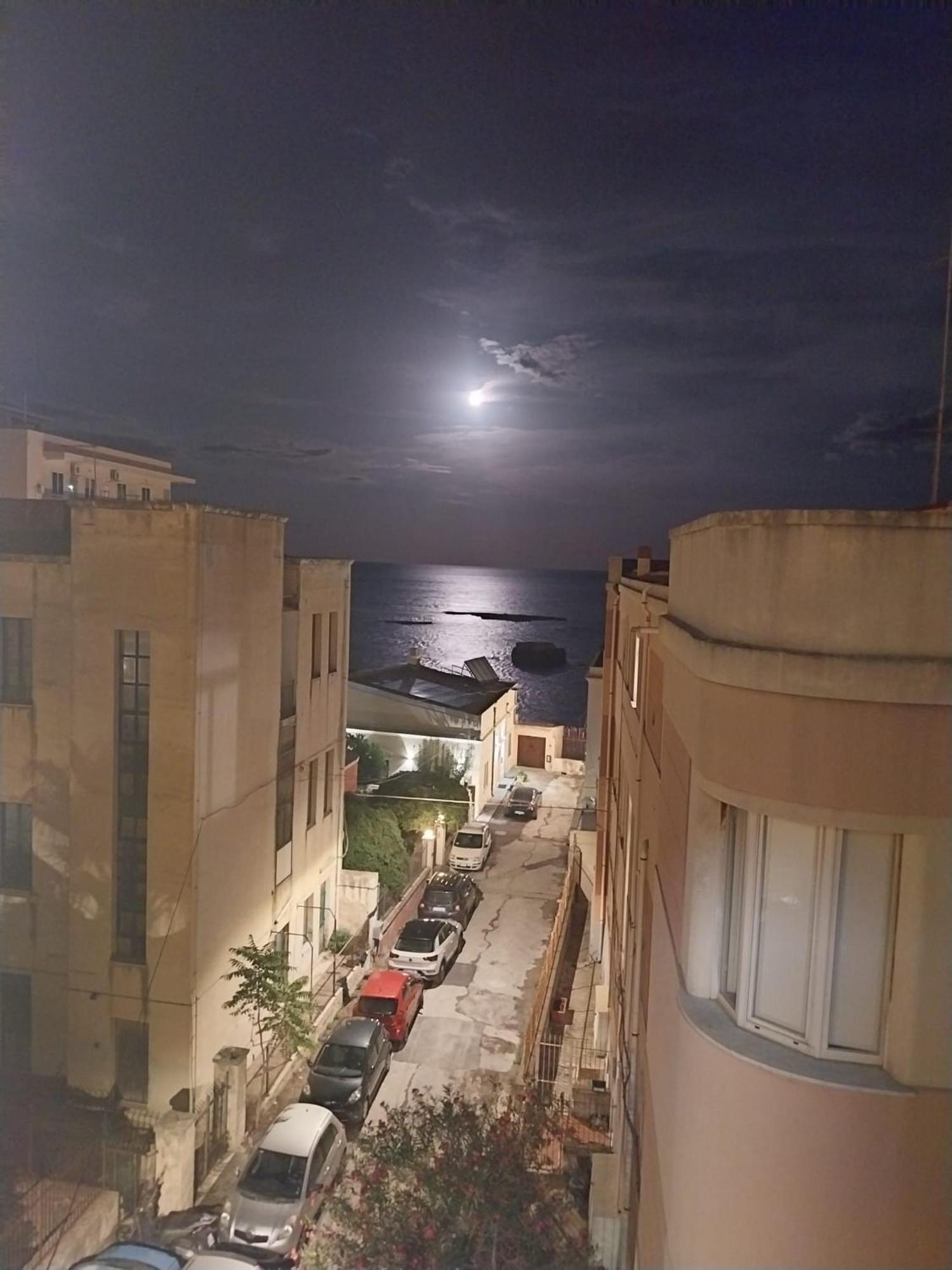 סירקוזה Sea View Apartment מראה חיצוני תמונה