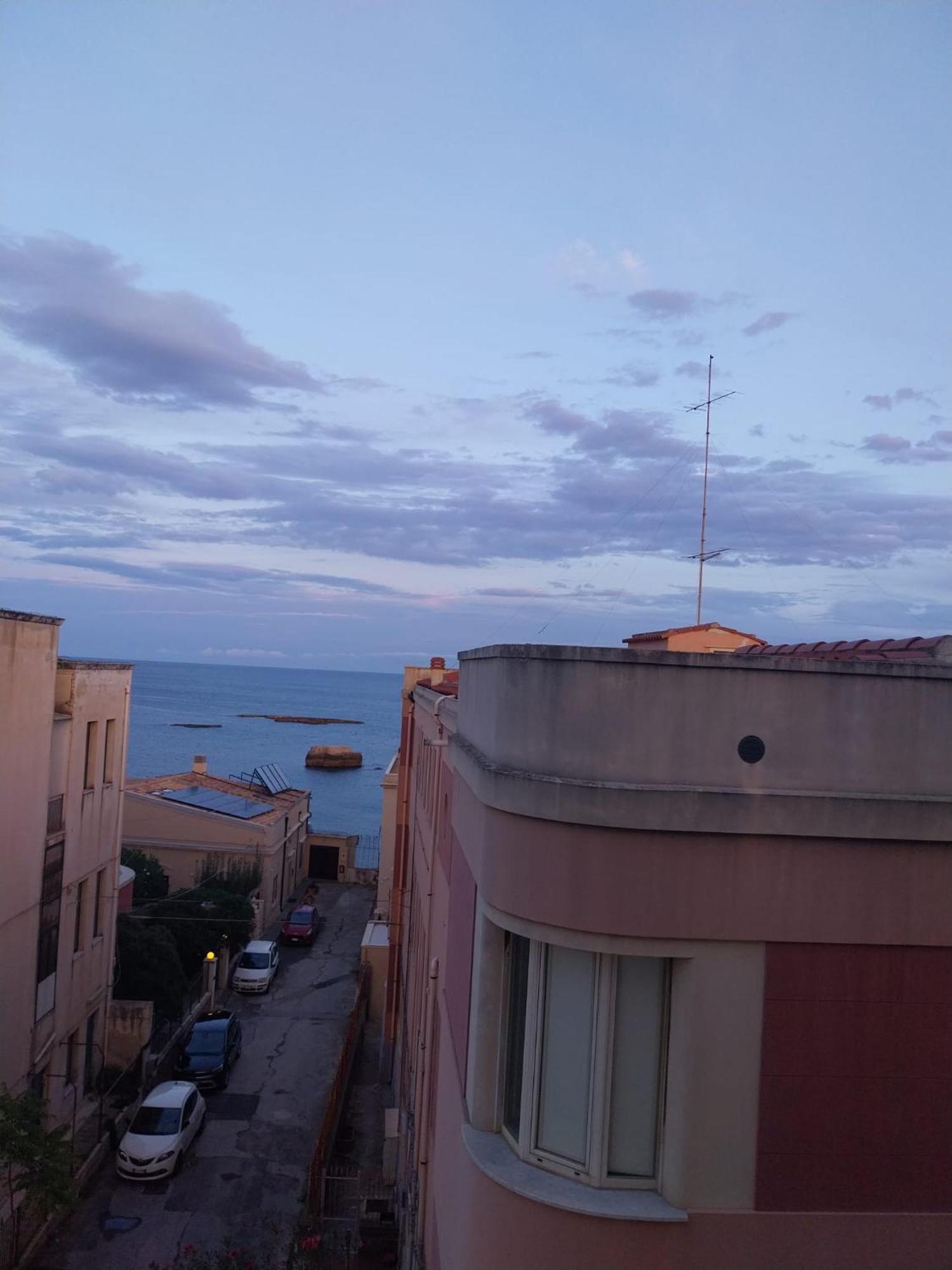 סירקוזה Sea View Apartment מראה חיצוני תמונה