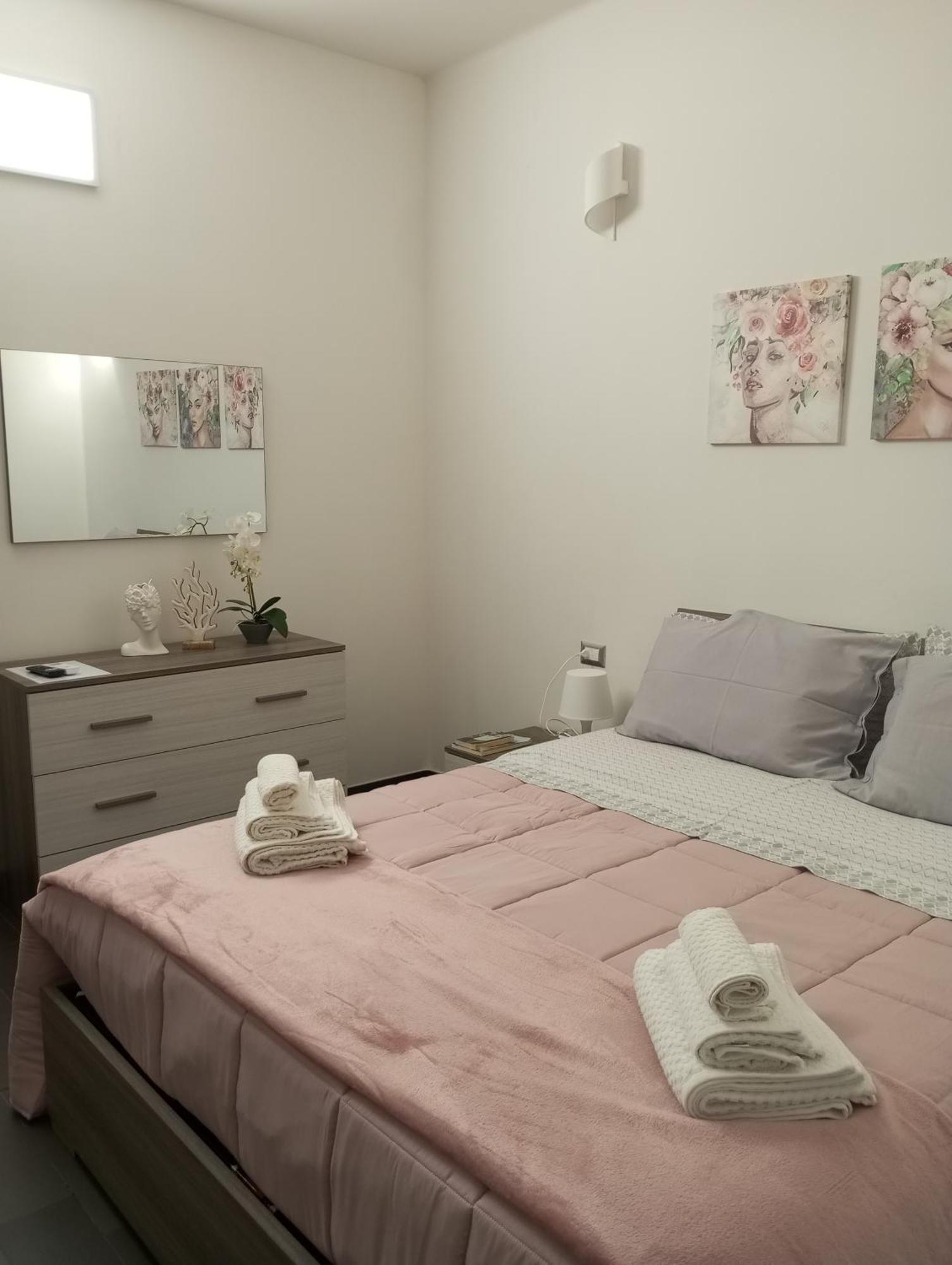 סירקוזה Sea View Apartment מראה חיצוני תמונה